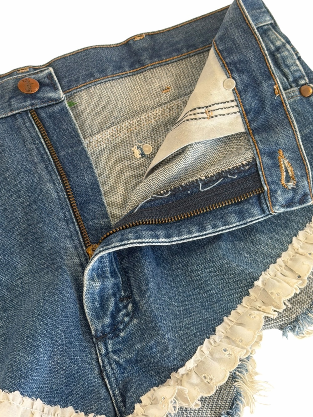 Vintage Wrangler Lace Trim Denim Cutoff Shorts Boho Coquette Festival 35 - Picture 7 of 9